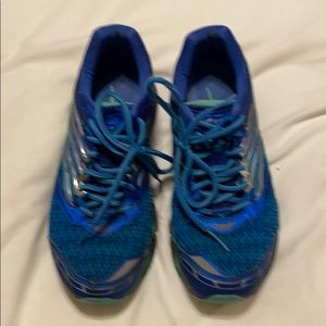 Mizuno Wave Prophecy 5 sneakers